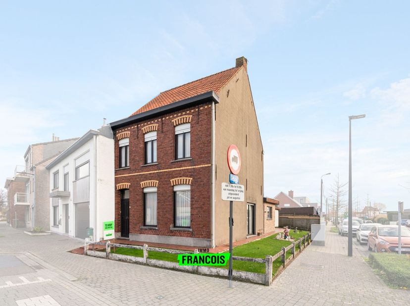Première journée de visite le vendredi 21/04. Prenez rapidement rendez-vous avec Nicolas. Tél.0498 77 94 74&lt;br /&gt;
Située dans la rue Koekoek à Sint-El
