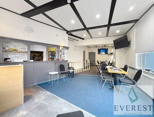                                         Bâtiment commercial à louer à Anderlecht, € 1.600
