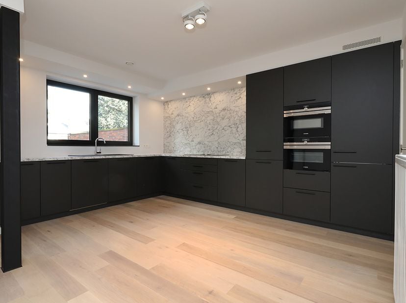 Appartement à louer
                    à 3730 Hoeselt