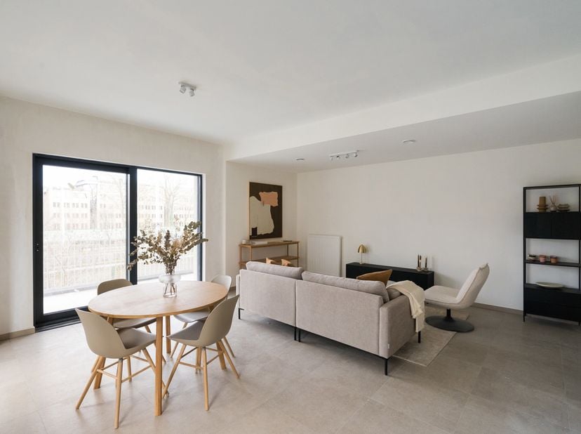 Appartement te koop
                    in 1140 Evere