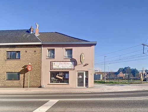                                         Maison à vendre à Oudegem, € 319.000

