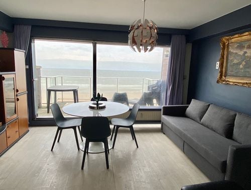                                         Appartement à vendre à Wenduine, € 380.000
