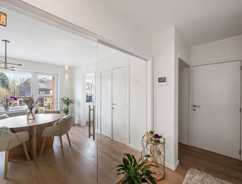                                         Appartement à vendre à Assebroek, € 245.000
