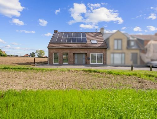                                         Woning te koop in Gullegem, € 325.000
