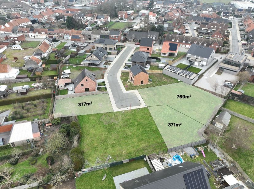 Terrain à vendre
                    à 8760 Meulebeke