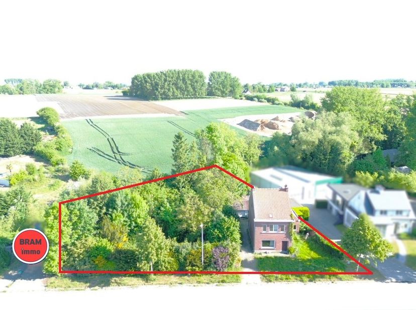 Maison à vendre
                    à 9620 Velzeke-Ruddershove