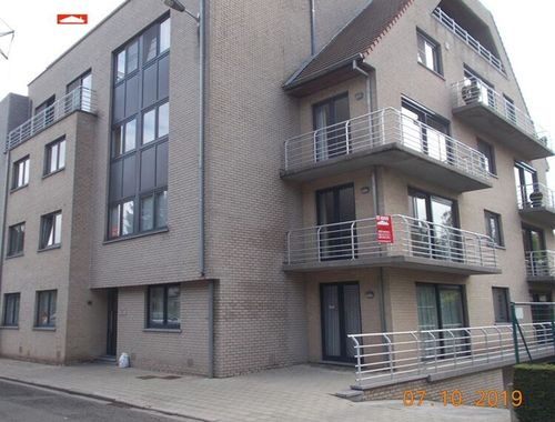                                         Appartement à louer à Menen, € 710
