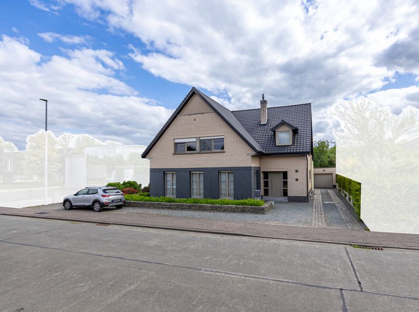 STIJLVOLLE VILLA OP EEN PERCEEL VAN BIJNA 7ARE IN HET AANGENAME SCHENDELBEKE. Langs de rustige verbindingsweg tussen de Geraardsbergse deelgemeentes I