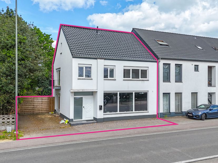Bij ImmoFusion 7/7 &quot;open huis&quot; : klik op onze 3D-TOUR.&lt;br /&gt;
Ervaar vastgoed alsof je er zelf doorloopt!&lt;br /&gt;
Net buiten het centrum van Koersel vind