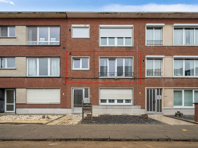 Appartement met twee slaapkamers en mogelijkheid tot aankoop garage te Mechelen&lt;br /&gt;
Ligging: Het appartement is gelegen in de Grote Nieuwedijkstraat