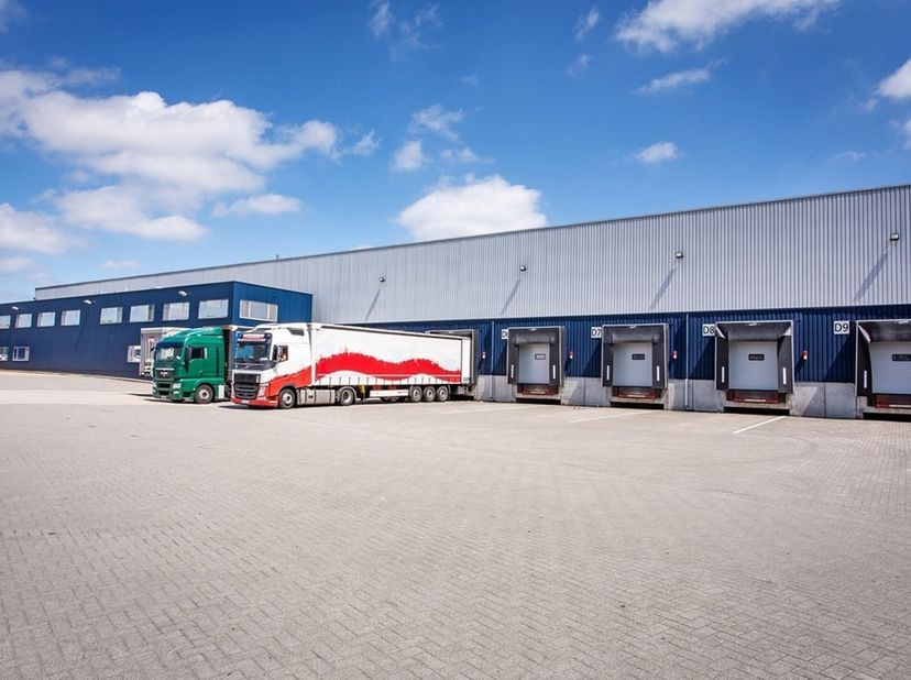 Wilrijk Geleegweg is een goed bereikbaar logistiek complex langs de A12 (Antwerpen-Brussel). Rond de site zijn voornamelijk retailactiviteiten gevesti