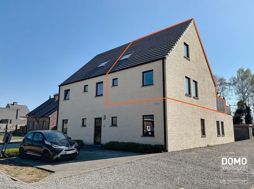 Heeft u interesse? Neem dan een kijkje op onze website www.domovastgoed.be of neem contact op via verhuur@domovastgoed.be.&lt;br /&gt;
Prachtig duplexappart