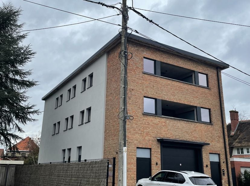 Appartement à louer
                    à 8800 Roeselare