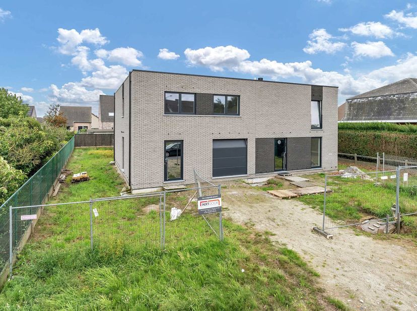 Maison à vendre
                    à 9230 Wetteren