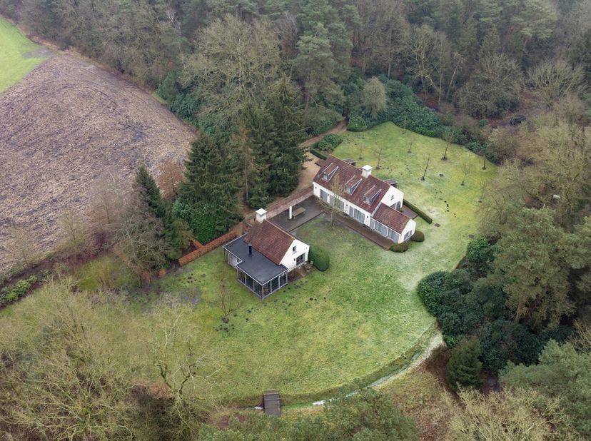 Maison à louer
                    à 2400 Mol