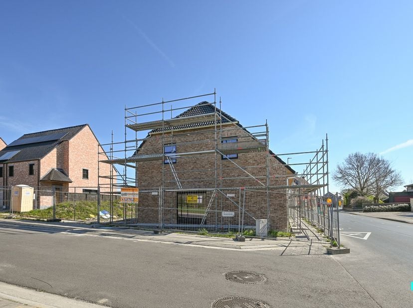 Huis te koop
                    in 8880 Ledegem