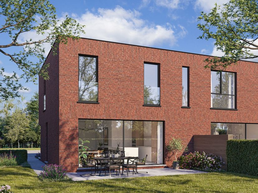 Situées le long de la Plaatsstraat à Tollembeek, ces maisons 3-façades bénéficient d&#039;un confort unique. Vous êtes à quelques pas ou à vélo du centre d