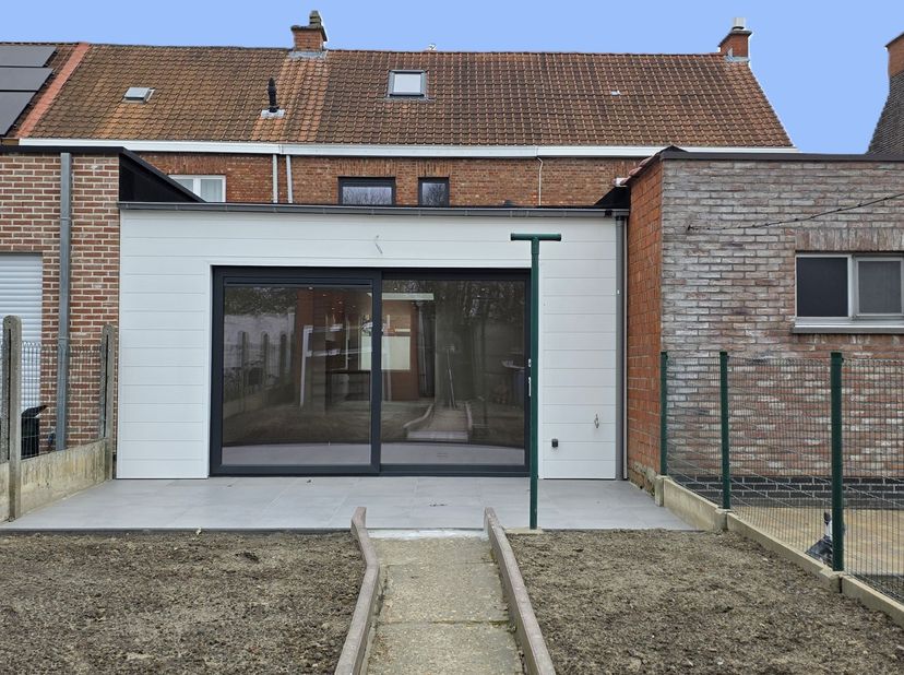 Maison à vendre
                    à 9200 Baasrode