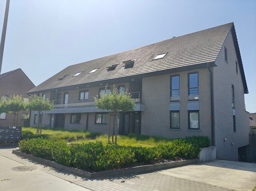 Appartement à louer
                    à 3210 Linden