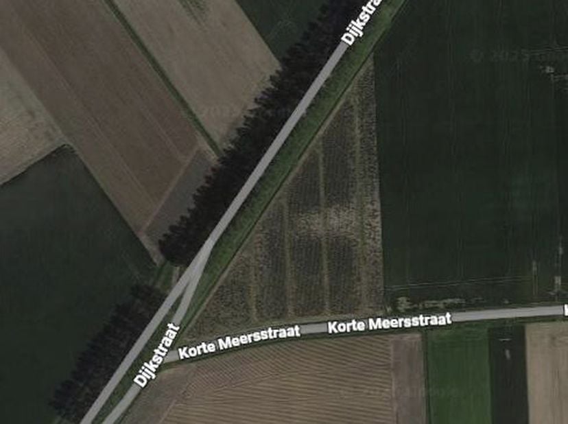 GOED GELEGEN AKKER (LANDBOUWGROND) &lt;br /&gt;
 &lt;br /&gt;
Een aantrekkelijk gelegen stuk landbouwgrond met een kadastrale oppervlakte van 11.442 m², gunstig g