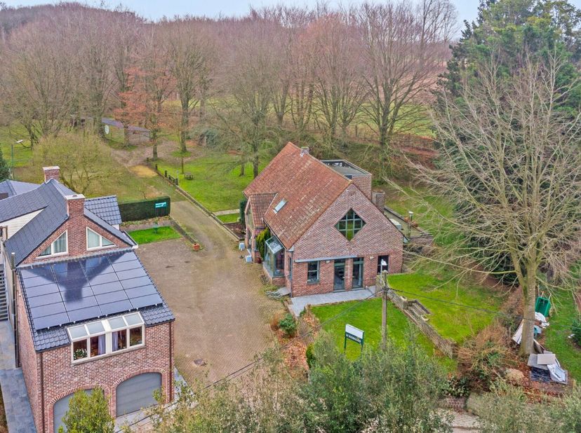 Bien professionnel à vendre
                    à 9520 Sint-Lievens-Houtem