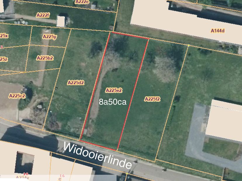 In het pittoreske Widooie ligt een prachtig perceel van 850m² voor een open bebouwing. De bouwgrond , is ideaal voor wie op zoek is naar een ruime tui