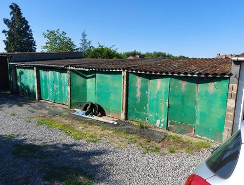                                         Garage te koop in Marchienne-au-Pont, € 32.000
