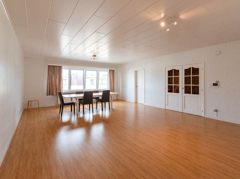 Appartement à louer
                    à 2050 Antwerpen