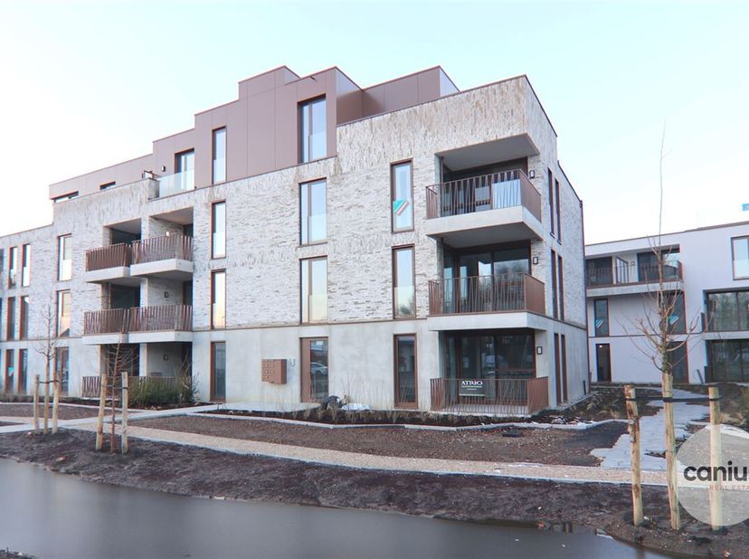 APPARTEMENT NOUVELLEMENT CONSTRUIT AVEC 2 CHAMBRES À COUCHER + TERRASSE &amp; PARKING&lt;br /&gt;
A Tessenderlo, la résidence Zuiderzand se trouve au numéro 25