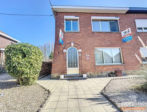                                         Maison à vendre à Waremme, € 299.000
