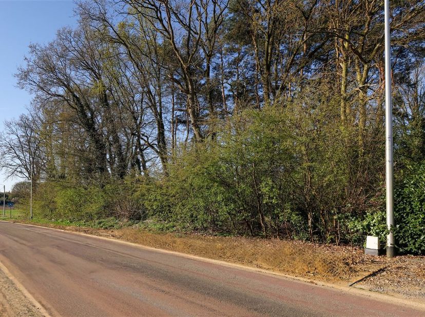 Residentieel en zonnig gelegen bouwgrond van 4a73ca voor een open bebouwing &lt;br /&gt;
Omgeving: &lt;br /&gt;
+ Zeer gunstig gelegen in Heusden-Zolder&lt;br /&gt;
+ D