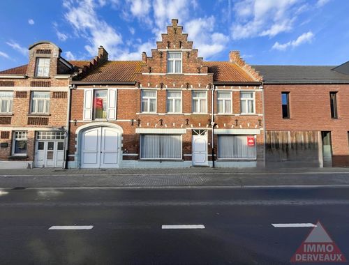                                         Maison à vendre à Moorslede, € 240.000
