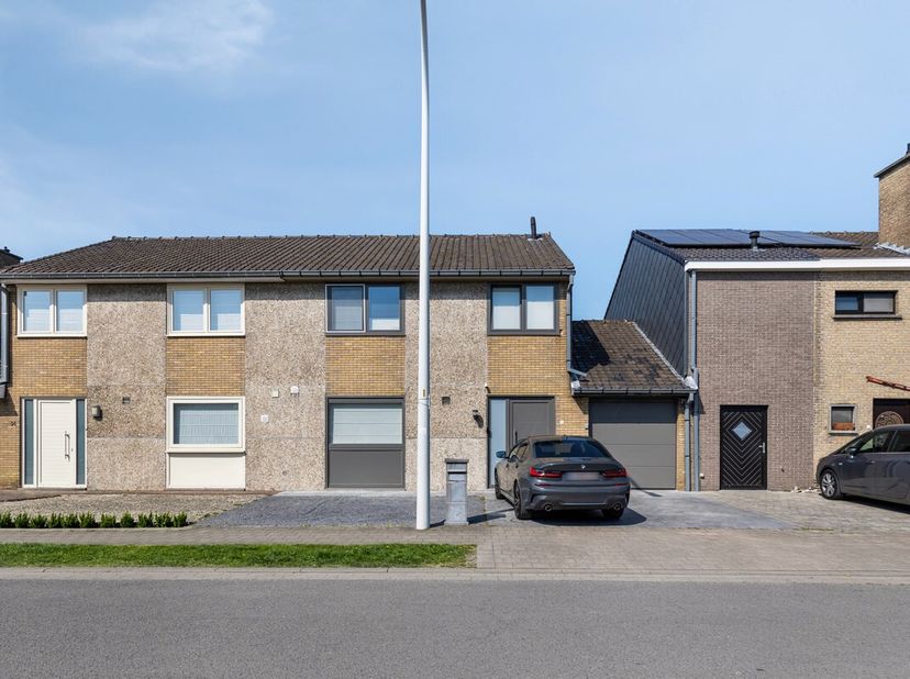 Maison à vendre
                    à 8930 Lauwe