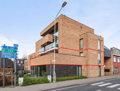                                         Appartement te koop in Kessel, € 445.000
