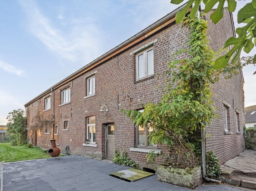 Vous cherchez une maison kangourou ? Vous souhaitez exercer votre profession libérale à la maison ? Vous souhaitez gérer une chambre d&#039;hôtes ? Ou rech