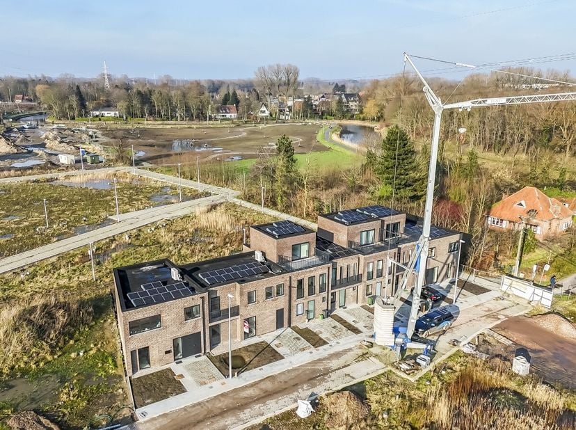 Ontdek Hattrick, een hedendaags nieuwbouwproject waarbij wooncomfort centraal staat. De gezellige, hippe nieuwe woonbuurt ontstaat langs de bocht van