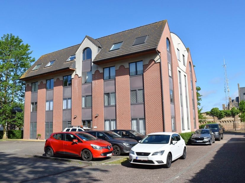 Appartement à vendre
                    à 8200 Sint-Andries