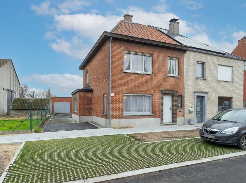 Maison à vendre
                    à 8531 Bavikhove