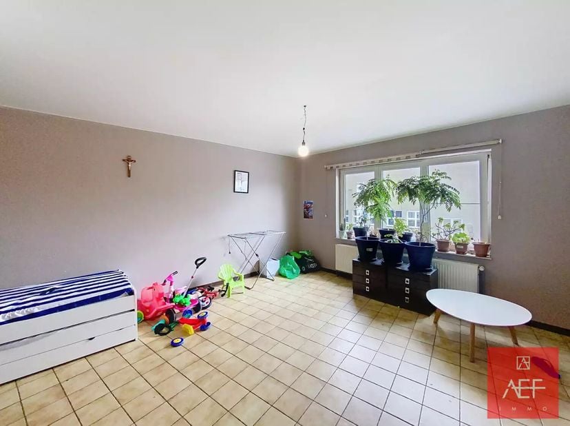 KORTENBERG&lt;br /&gt;
Plus d&#039;informations : verhuur@aefimmo.be.&lt;br /&gt;
Ce spacieux appartement situé à Brouwerijstraat 15 bus 0102, Kortenberg, d&#039;une superf