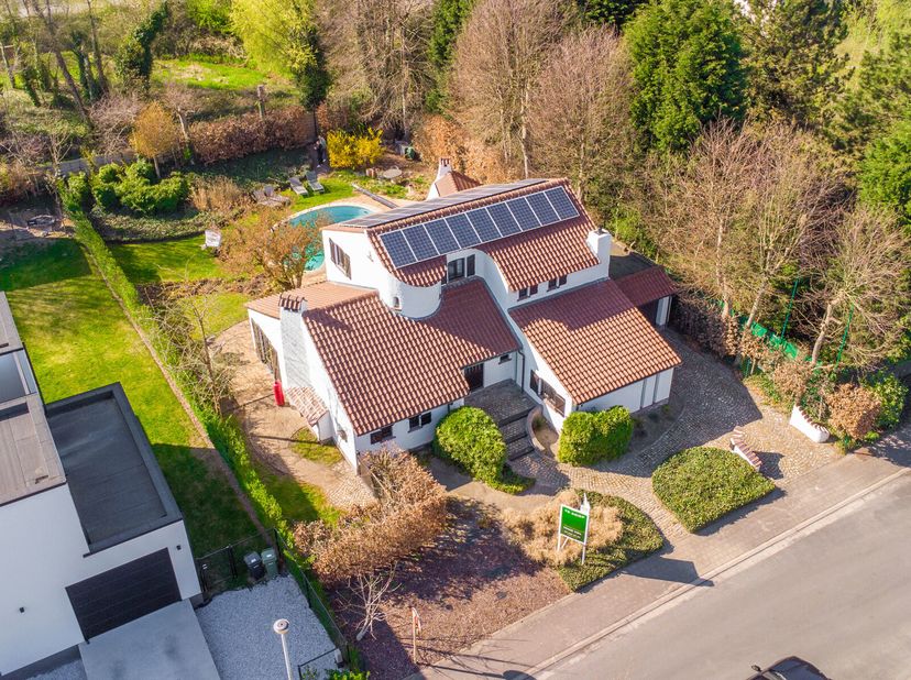 Maison à vendre
                    à 2630 Aartselaar