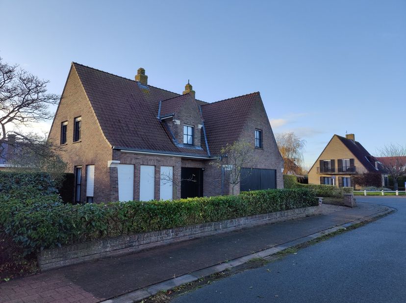 Maison à vendre
                    à 8301 Heist-aan-Zee
