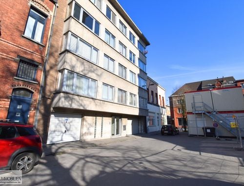                                         Appartement te huur in Ruisbroek, € 850
