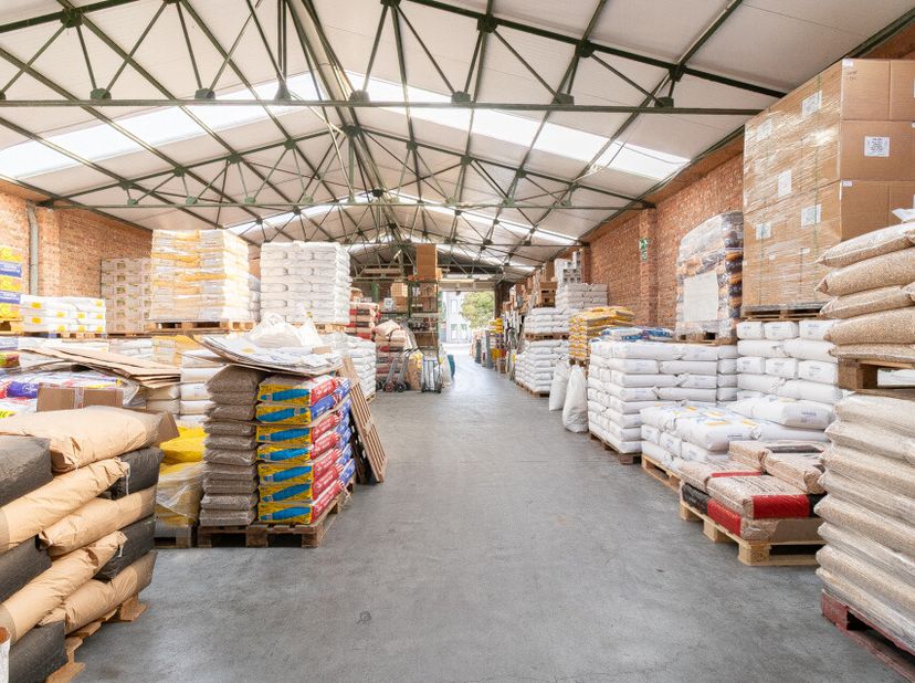 Bien professionnel à vendre
                    à 2530 Boechout