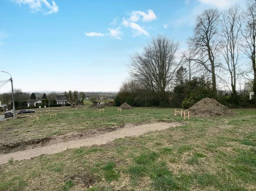 Huis te koop
                    in 7750 Orroir