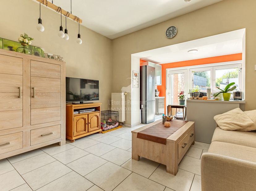 Referentie van het makelaarskantoor: V7170-437&lt;br /&gt;
*** VIRTUELE RONDLEIDING: https://immo360.immo-facile.com/vtour/fr/9baj1s***&lt;br /&gt;
Prachtige woni