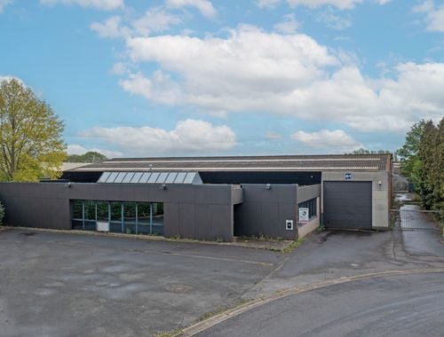                                         Bâtiment d’entreprise à vendre à Meulebeke, € 975.000
