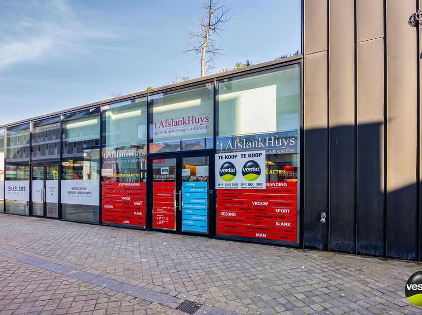 Bien professionnel à vendre
                    à 3740 Bilzen