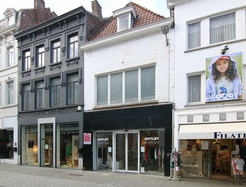                                         Handelspand te koop in Kortrijk, € 420.000
