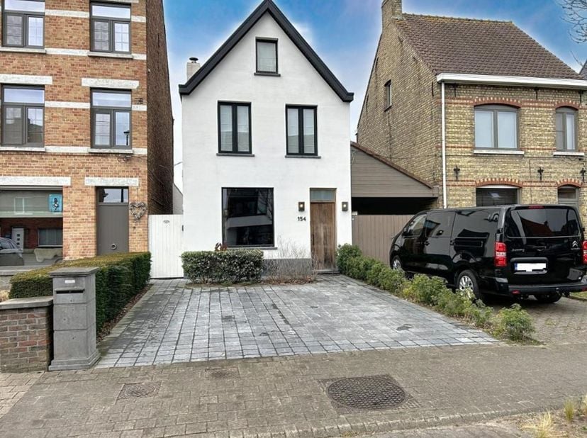 Maison à vendre
                    à 8020 Oostkamp