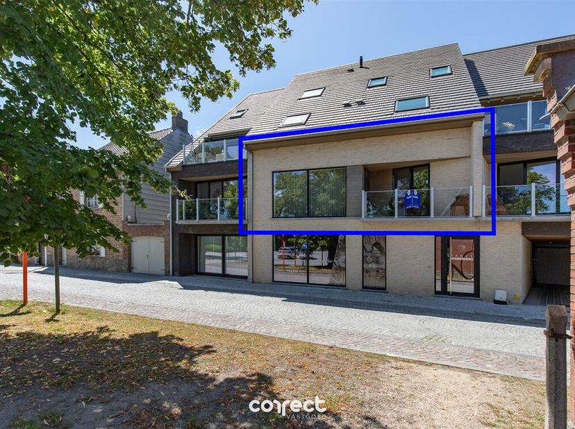 Appartement à louer
                    à 8480 Eernegem